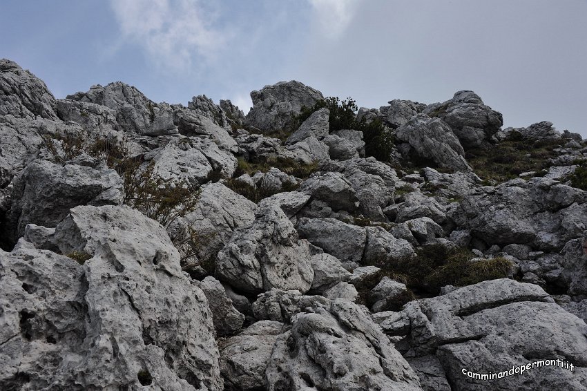 116 Sentiero dell Amicizia Monte Alben La Croce.JPG